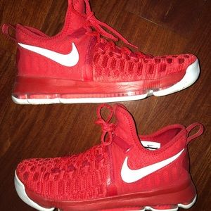 Nike KD 9 - Size 10